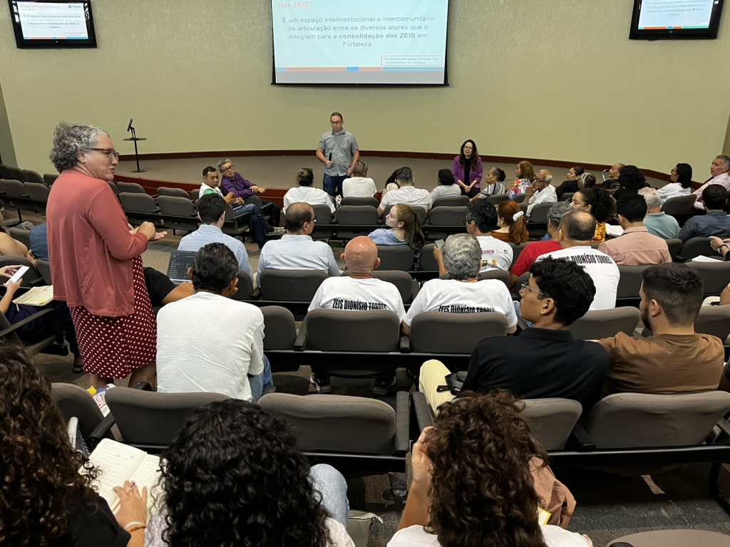 O evento também foi uma oportunidade para esclarecer dúvidas dos participantes quanto à 7ª Conferência da Cidade, que está com inscrições abertas até o dia 14 de maio, e às pré-conferências que iniciam no dia 17 de maio